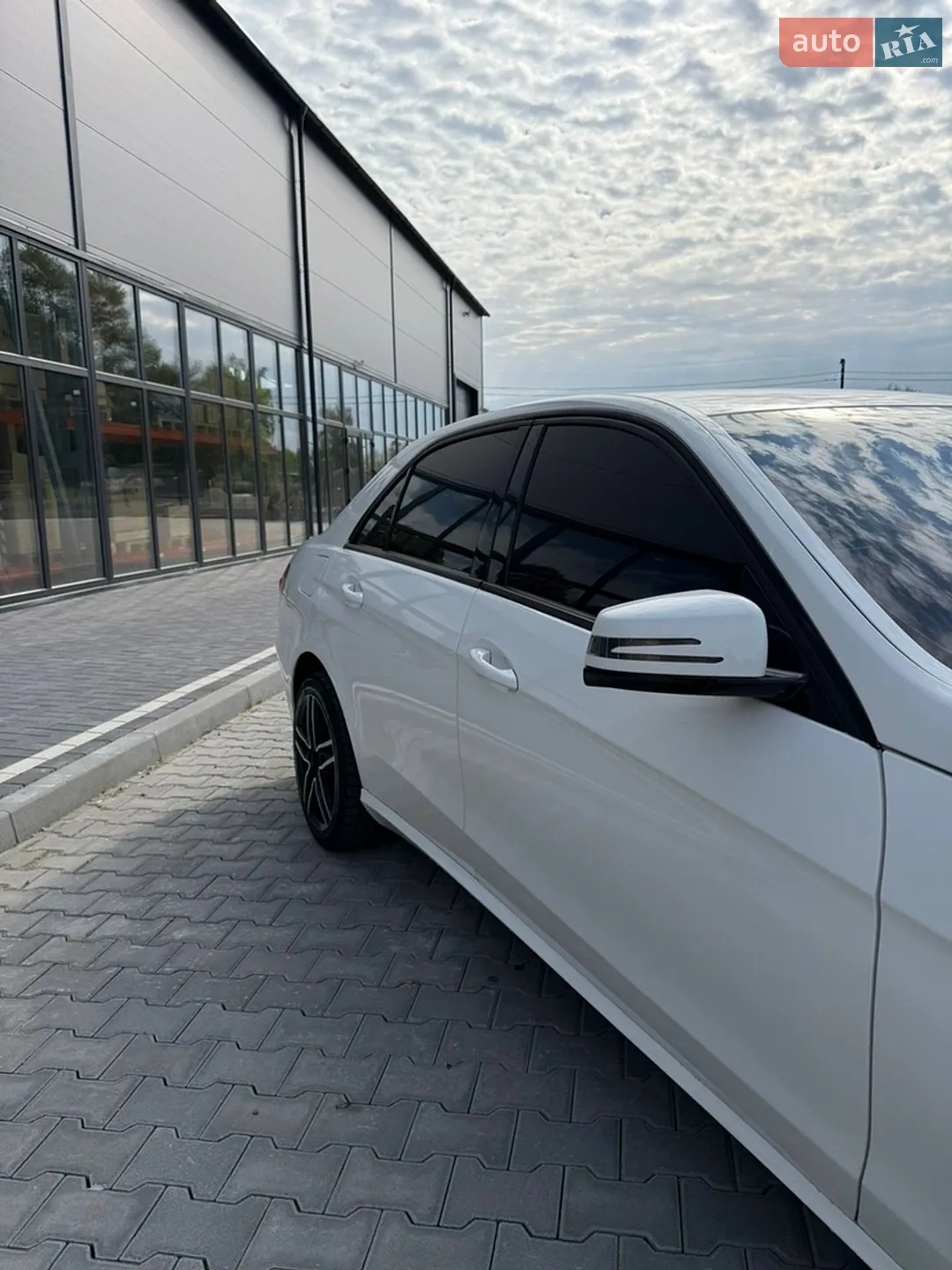 2013 Mercedes-Benz E-klasse - мініатюра 18