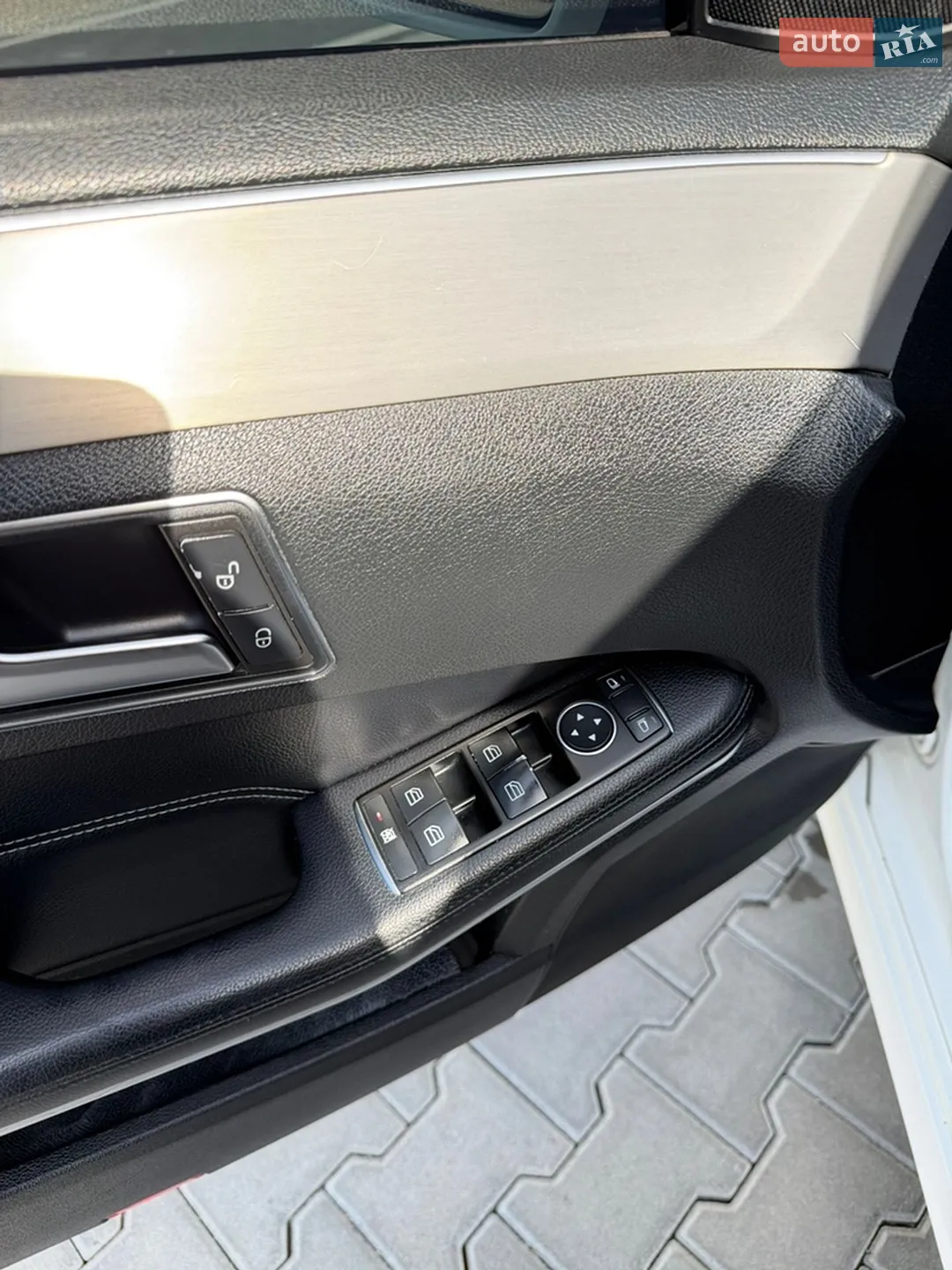 2013 Mercedes-Benz E-klasse - мініатюра 32