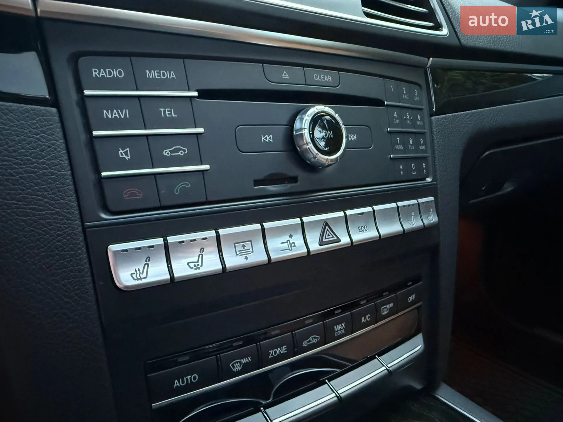 2015 Mercedes-Benz E-klasse - мініатюра 30