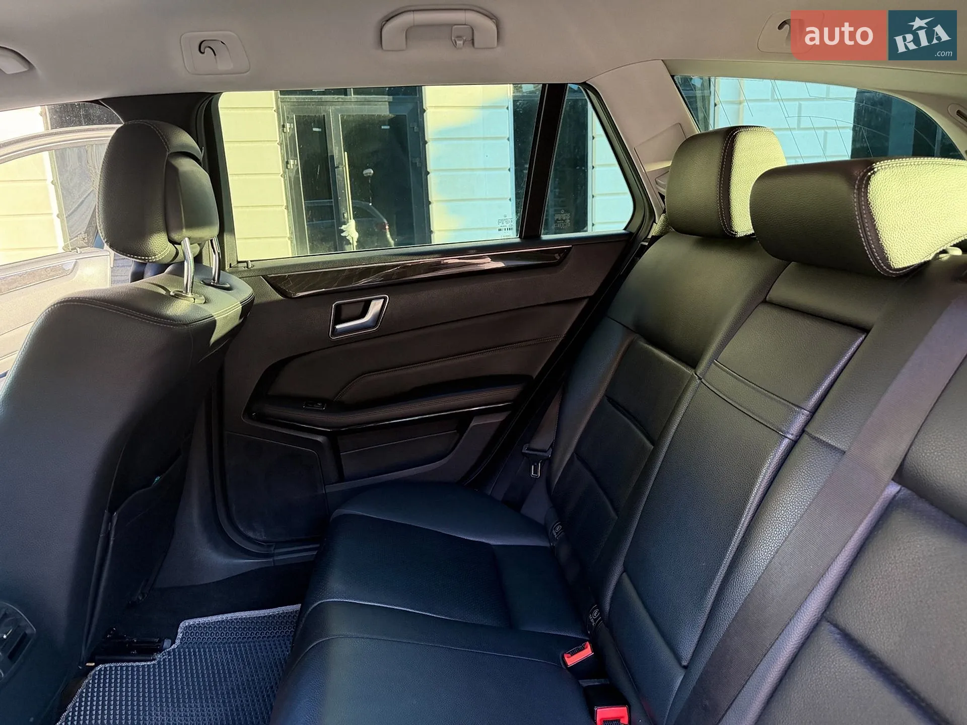 2013 Mercedes-Benz E-klasse - мініатюра 27