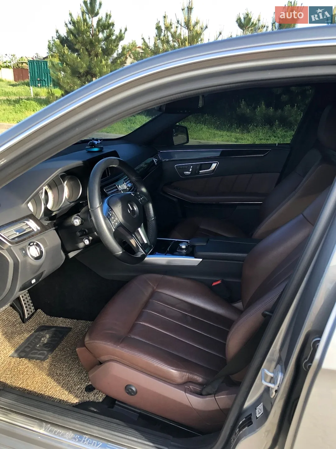 2013 Mercedes-Benz E-klasse - мініатюра 48