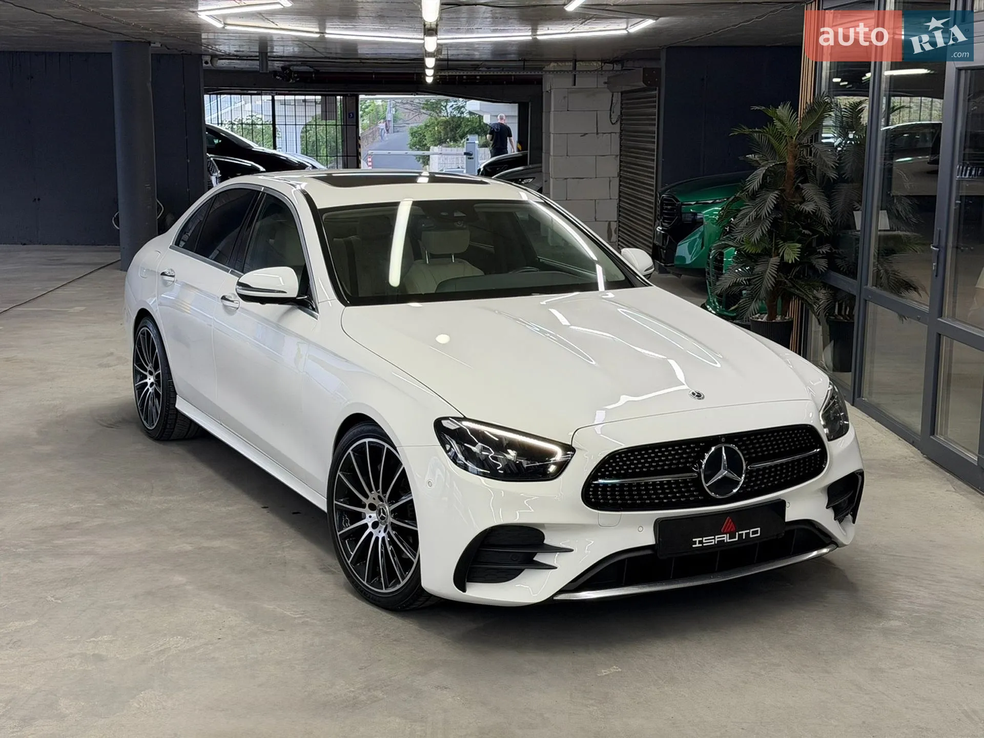 2020 Mercedes-Benz E-klasse - фото 1