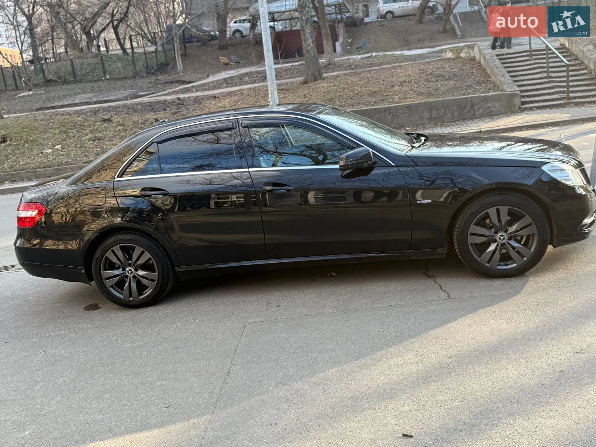 2012 Mercedes-Benz E-klasse - мініатюра 6