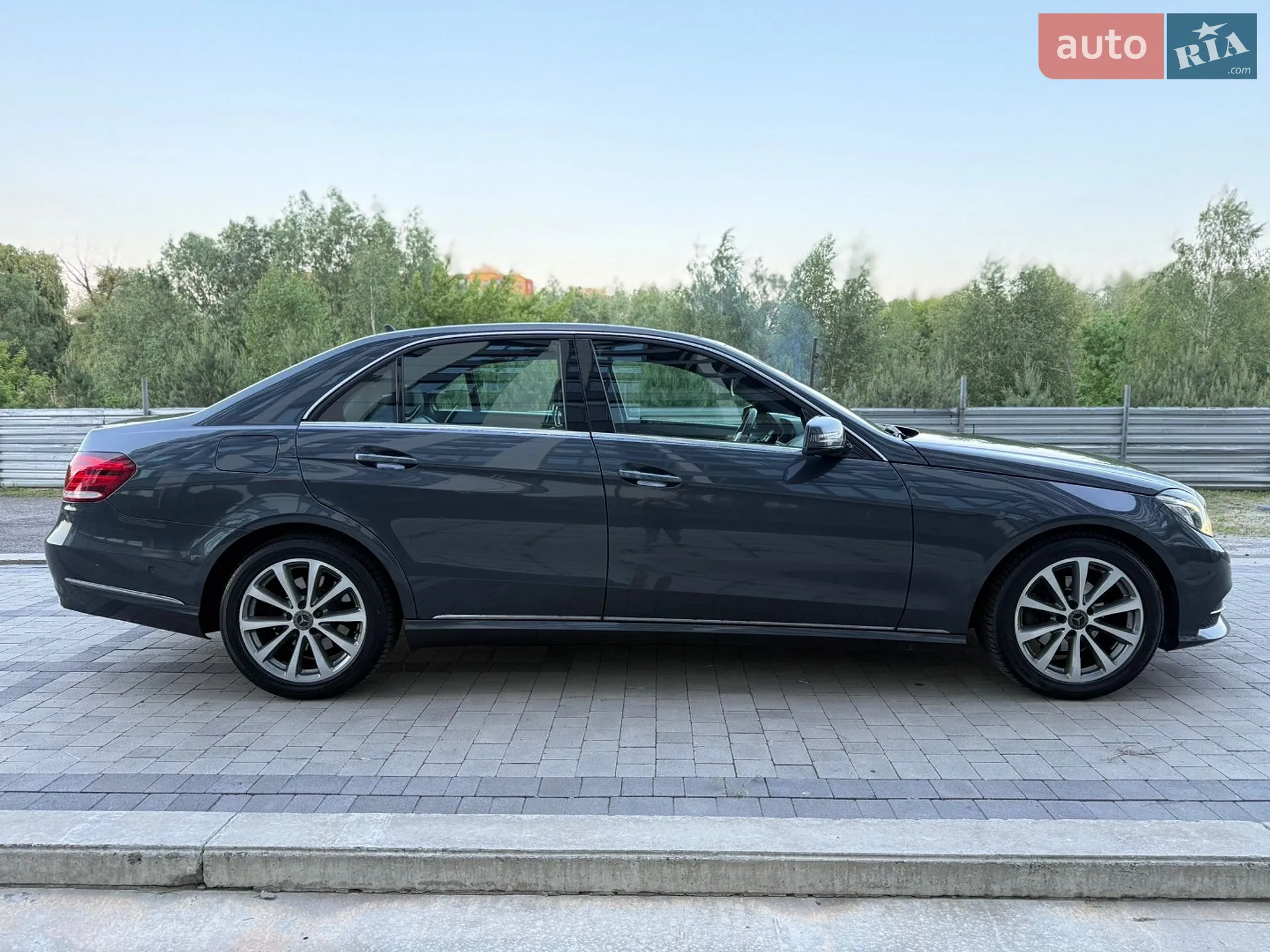 2013 Mercedes-Benz E-klasse - мініатюра 6