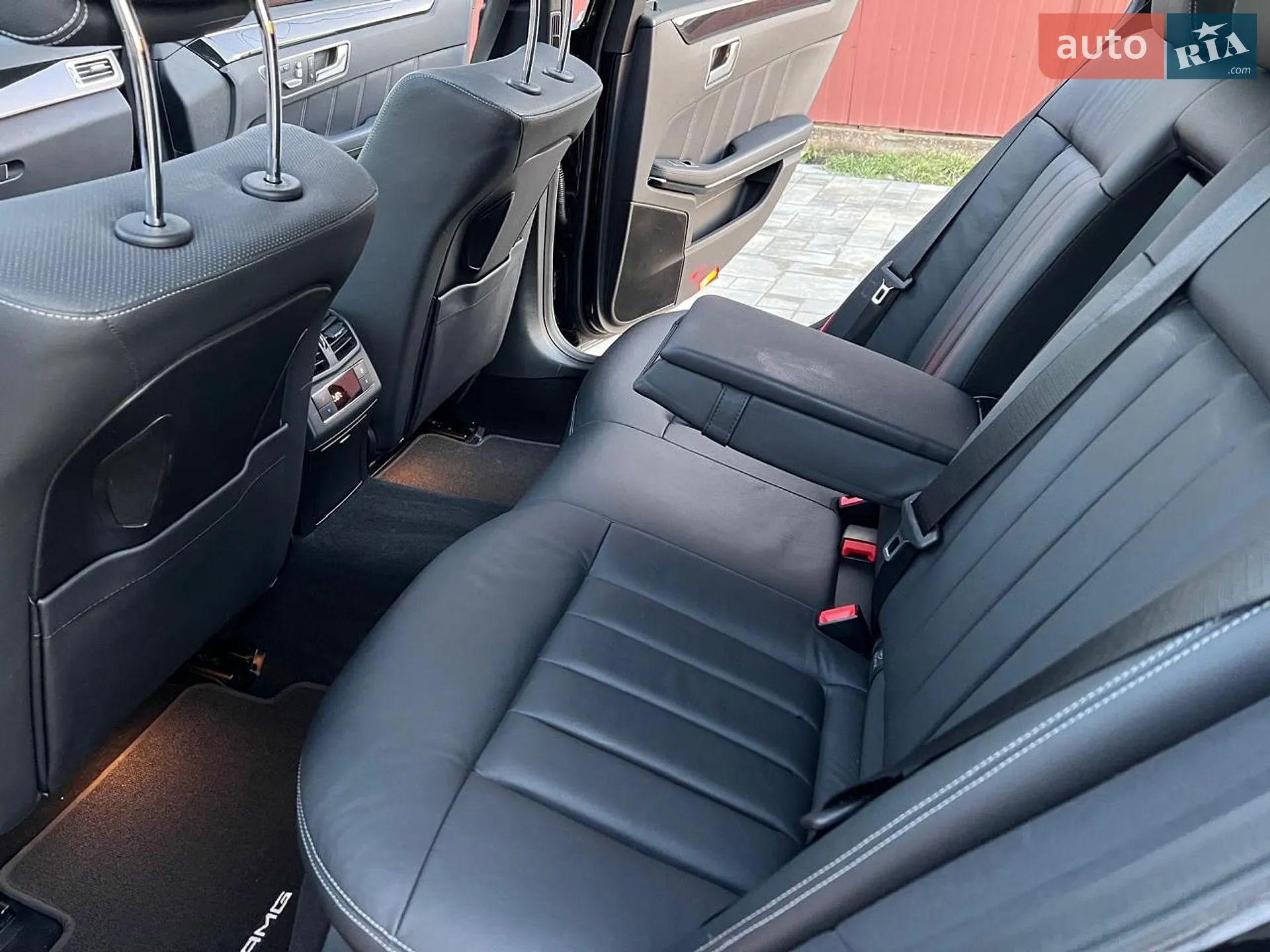 2014 Mercedes-Benz E-klasse - мініатюра 21