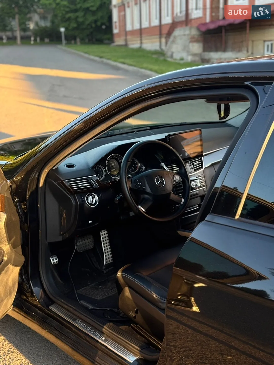 2011 Mercedes-Benz E-klasse - мініатюра 25