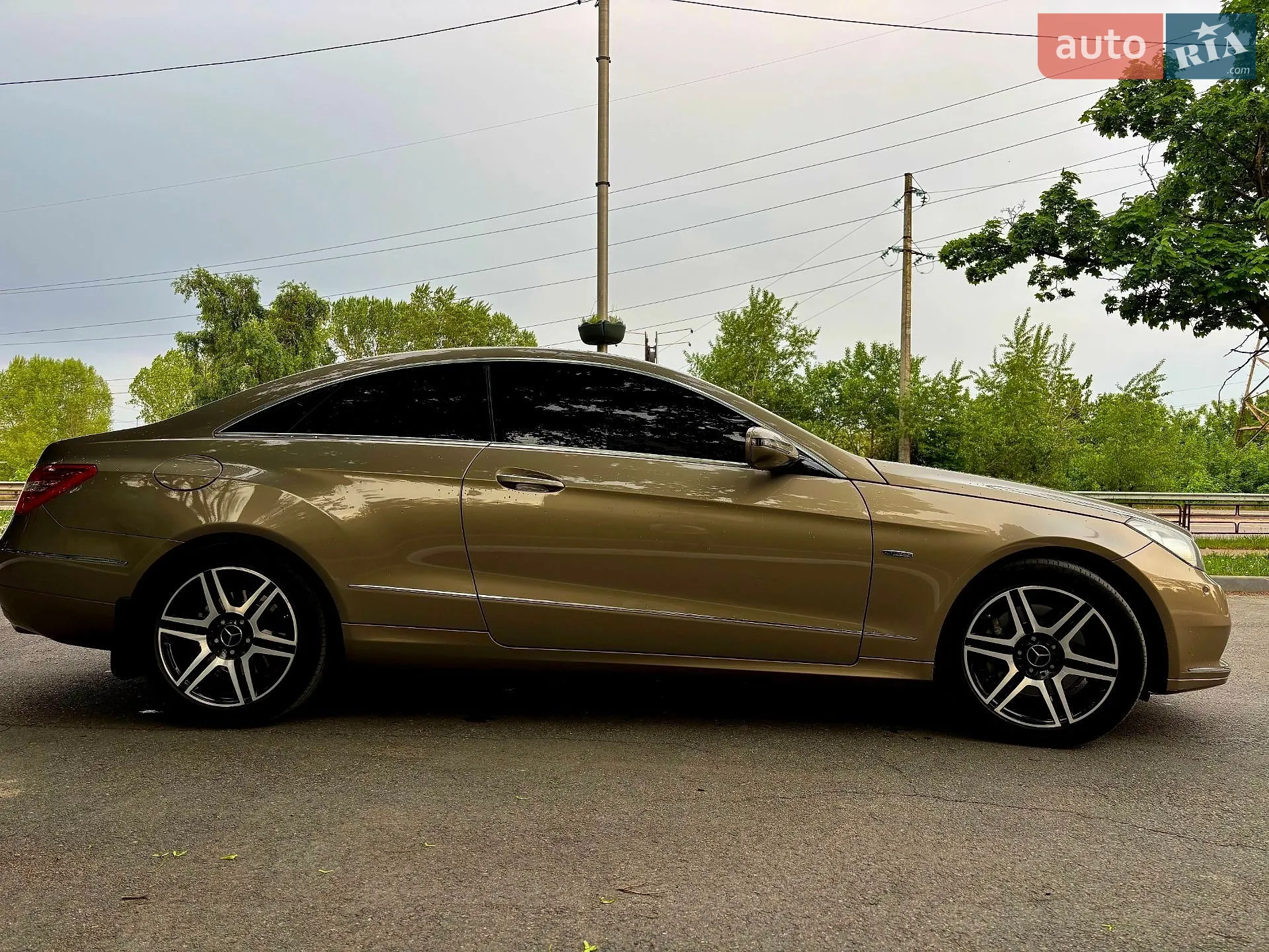 2010 Mercedes-Benz E-klasse - мініатюра 4