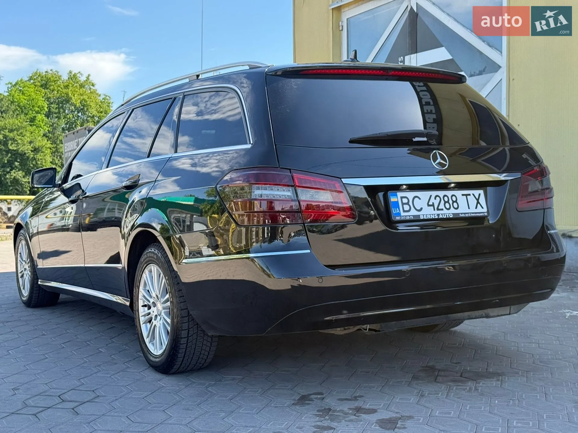 2011 Mercedes-Benz E-klasse - мініатюра 14