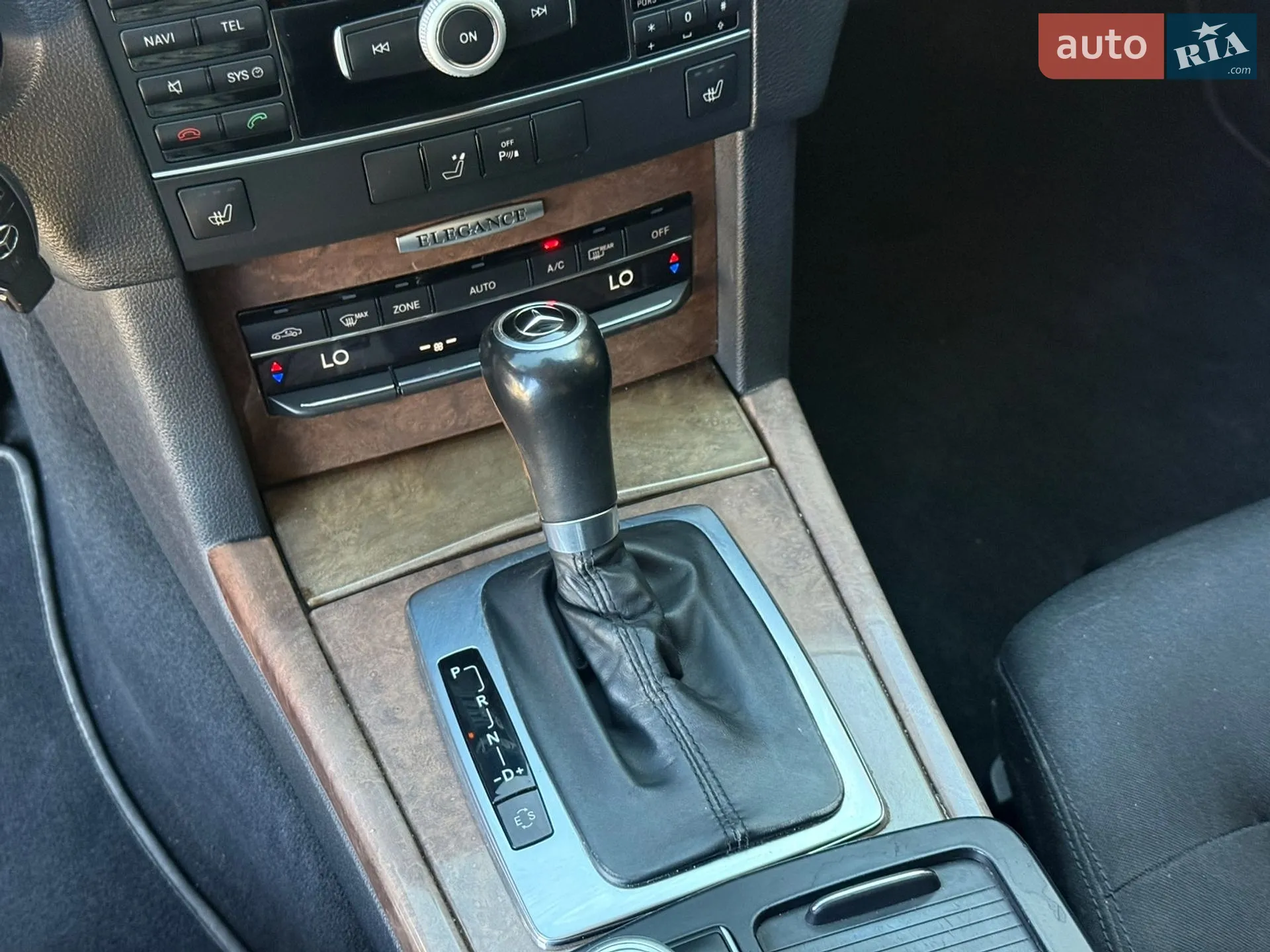 2011 Mercedes-Benz E-klasse - мініатюра 39