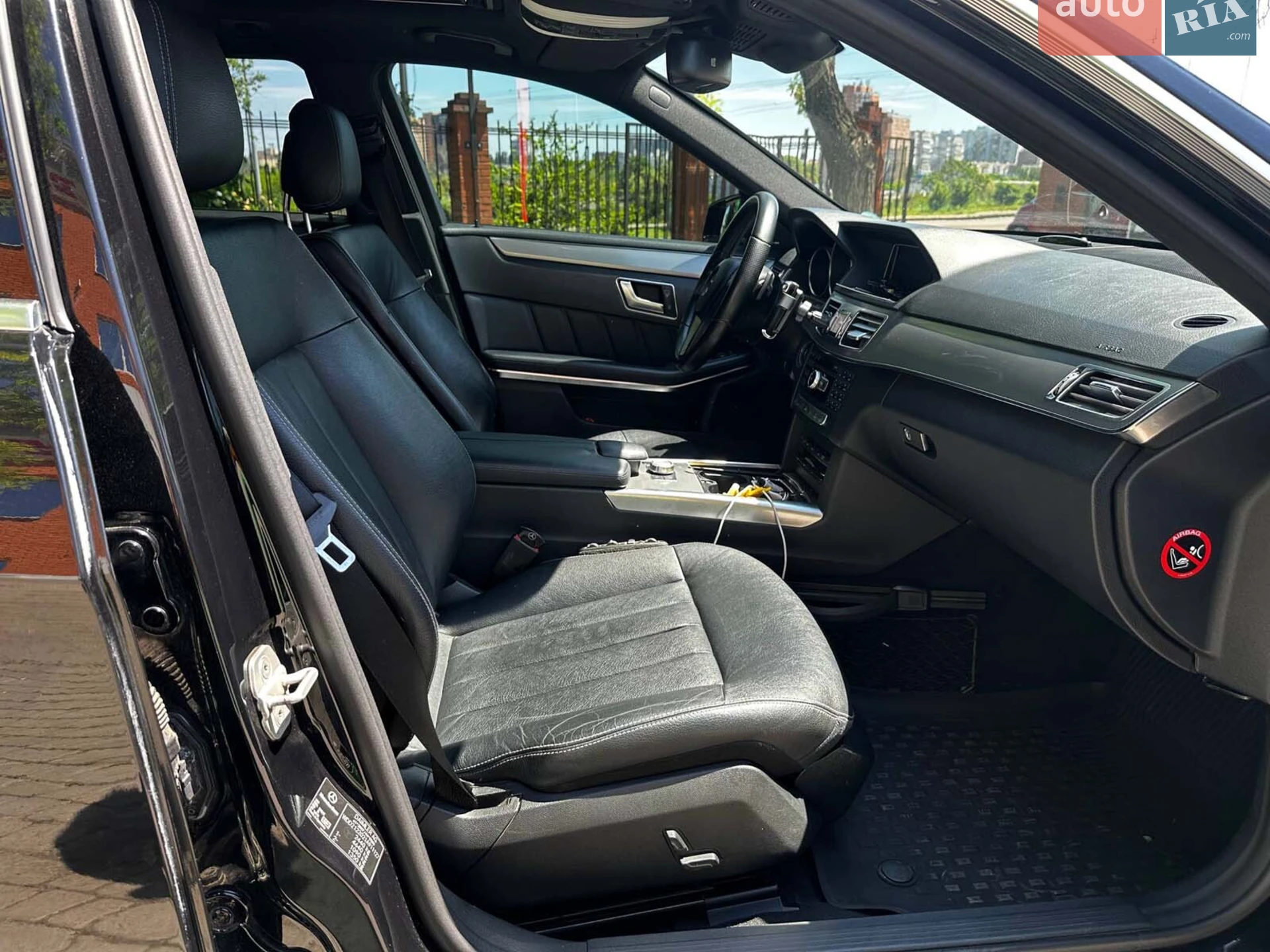 2014 Mercedes-Benz E-klasse - мініатюра 29