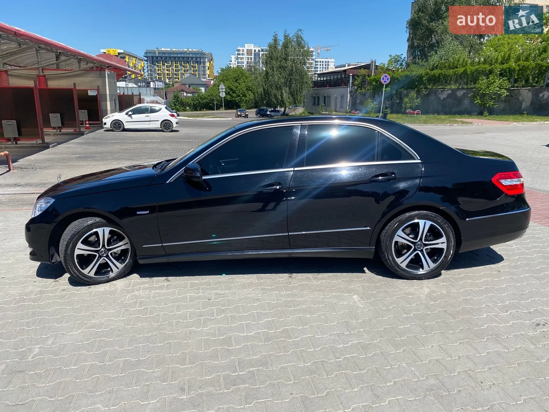 2011 Mercedes-Benz E-klasse - мініатюра 7