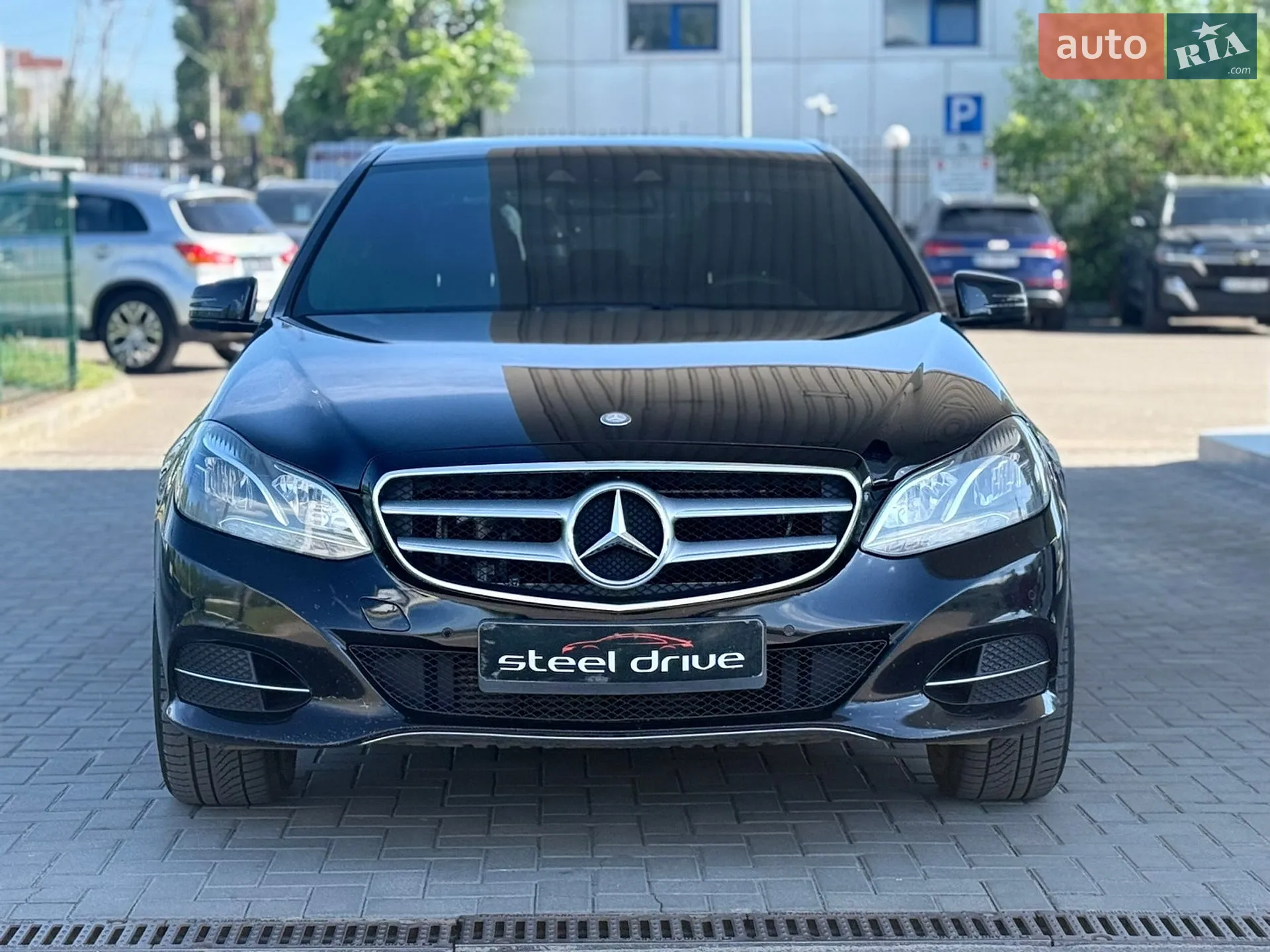 2013 Mercedes-Benz E-klasse - мініатюра 2