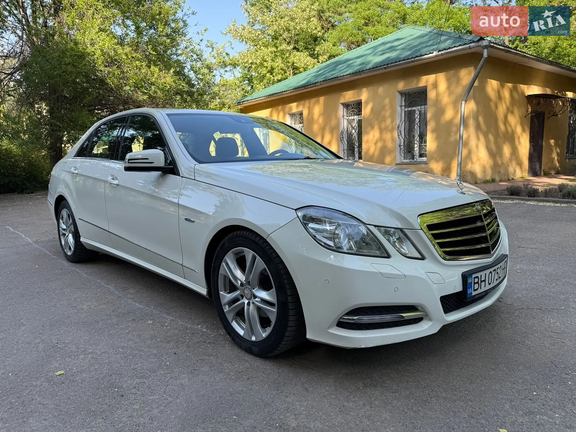 2011 Mercedes-Benz E-klasse - мініатюра 12