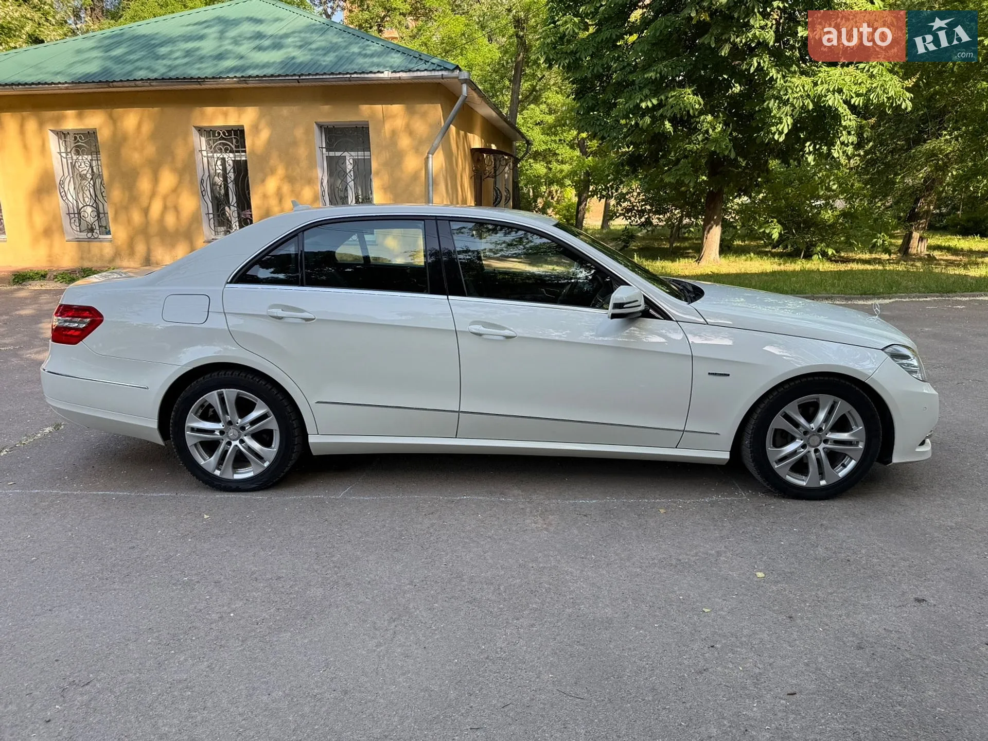 2011 Mercedes-Benz E-klasse - мініатюра 22