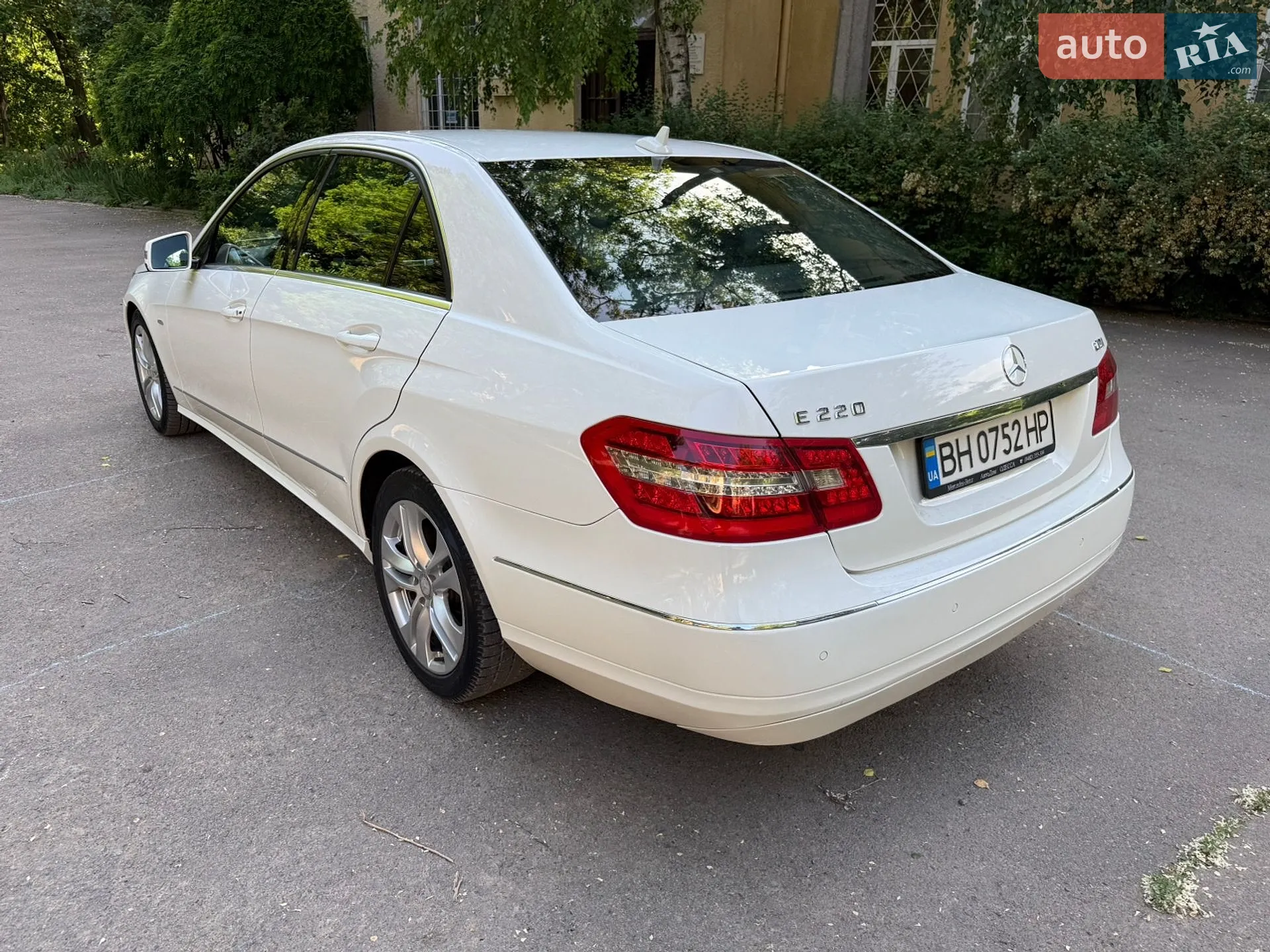 2011 Mercedes-Benz E-klasse - мініатюра 32