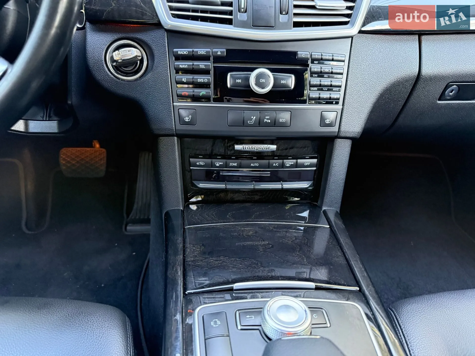 2011 Mercedes-Benz E-klasse - мініатюра 53