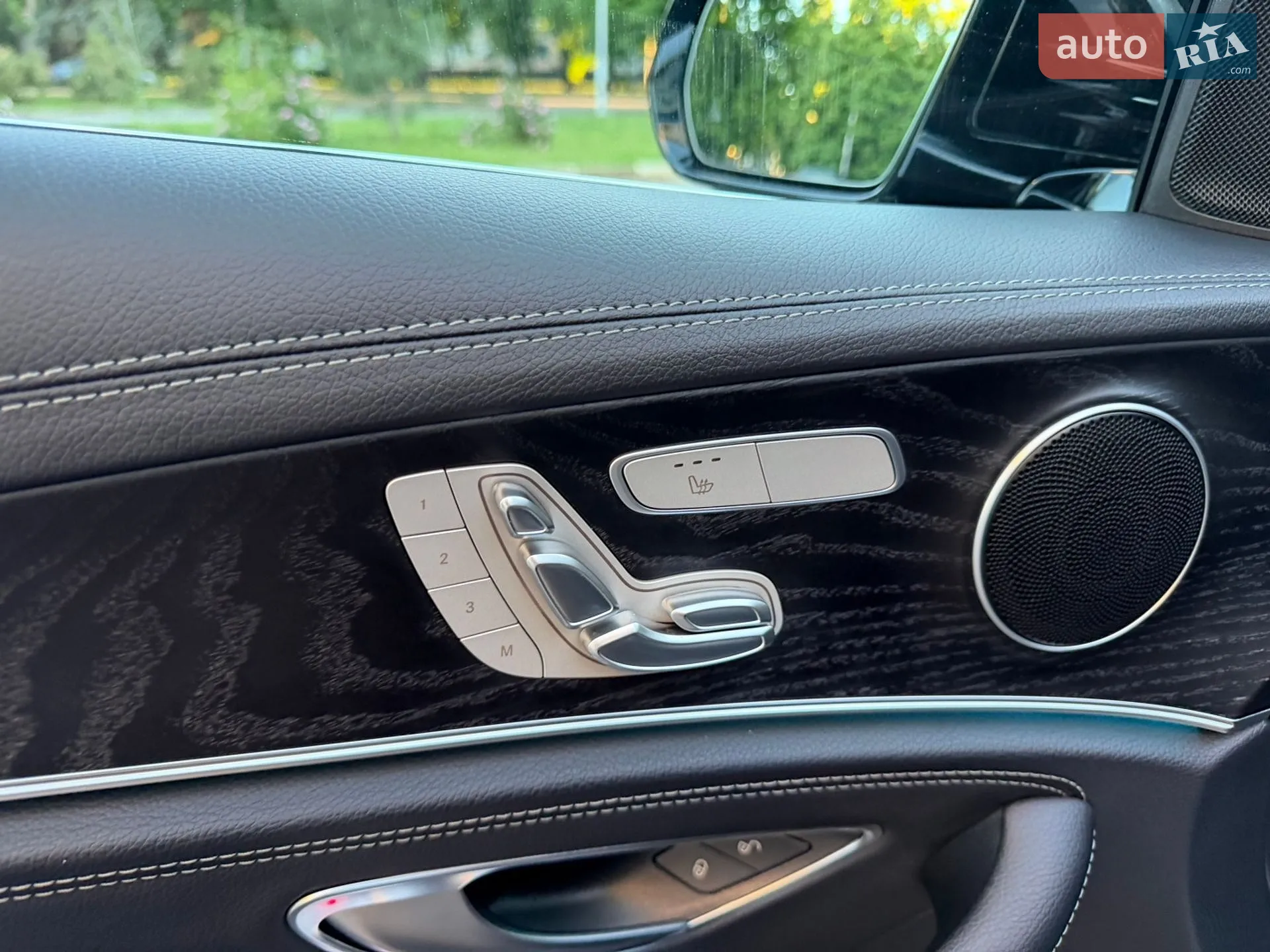 2020 Mercedes-Benz E-klasse - мініатюра 39