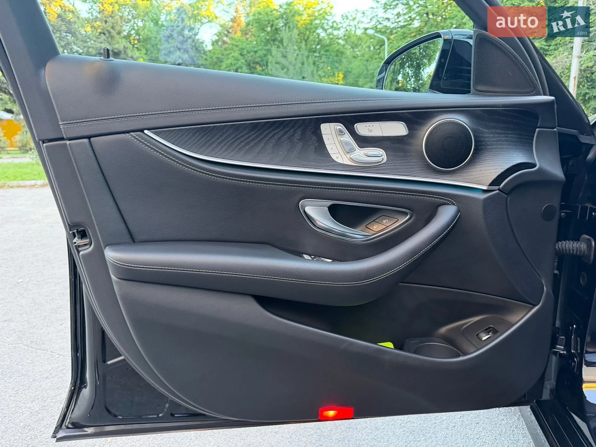 2020 Mercedes-Benz E-klasse - мініатюра 38