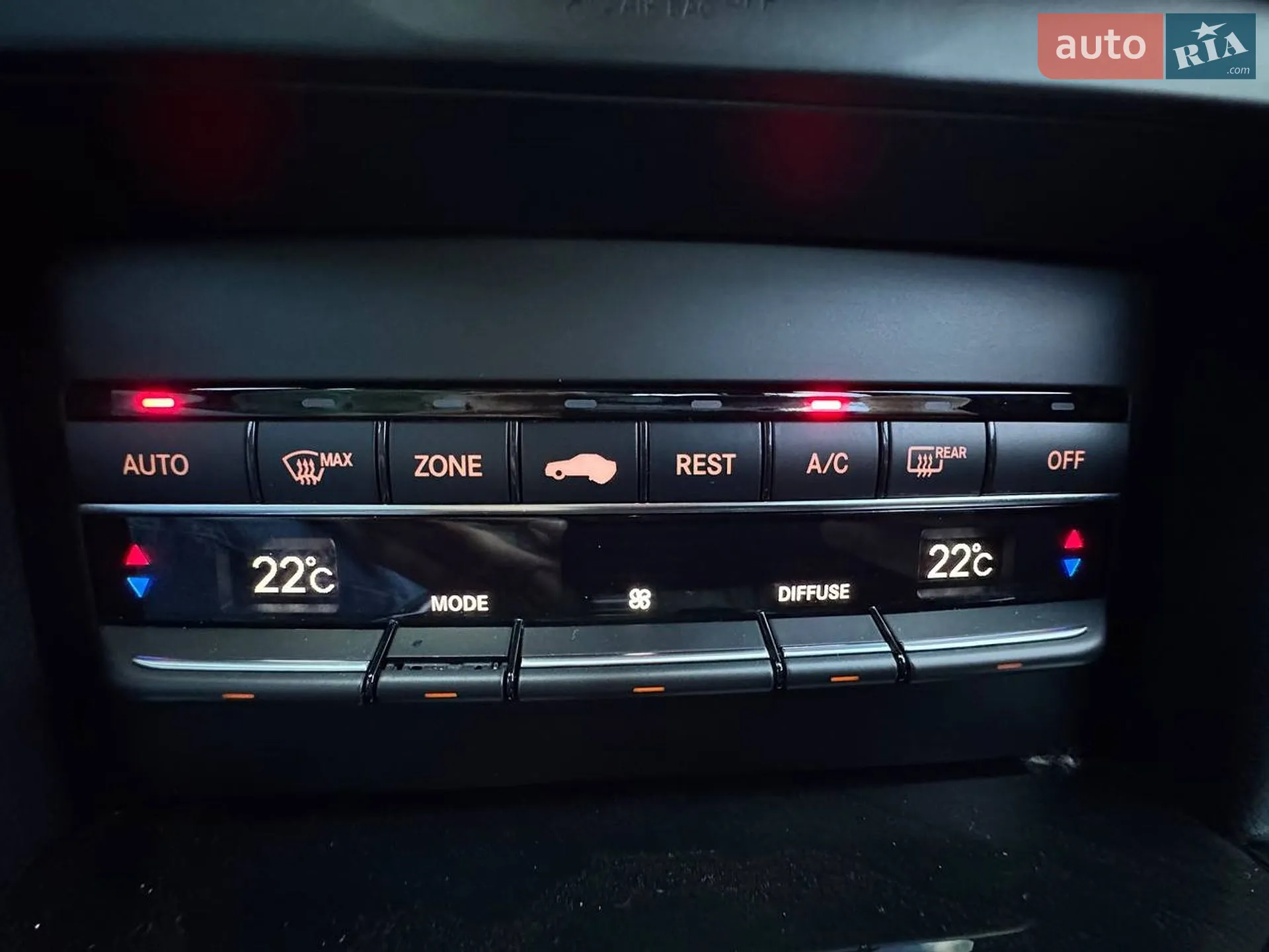 2015 Mercedes-Benz E-klasse - мініатюра 23
