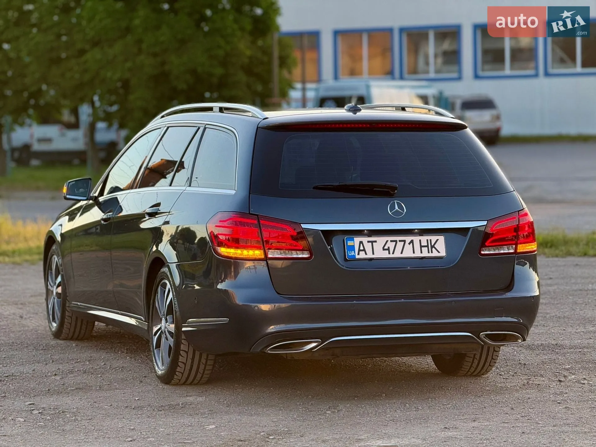 2013 Mercedes-Benz E-klasse - мініатюра 7