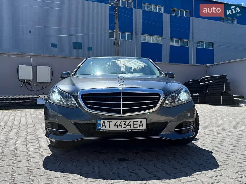 Mercedes-Benz E-Class 2013 VIN WDD2120021A928049 фото оголошення 2 з 79