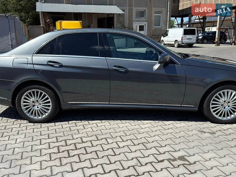 Mercedes-Benz E-Class 2013 VIN WDD2120021A928049 фото оголошення 12 з 79