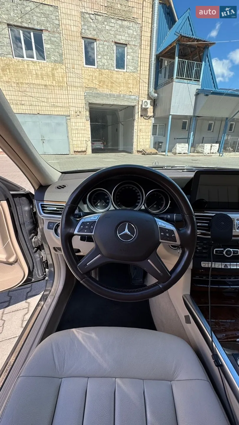 2013 Mercedes-Benz E-klasse - мініатюра 30
