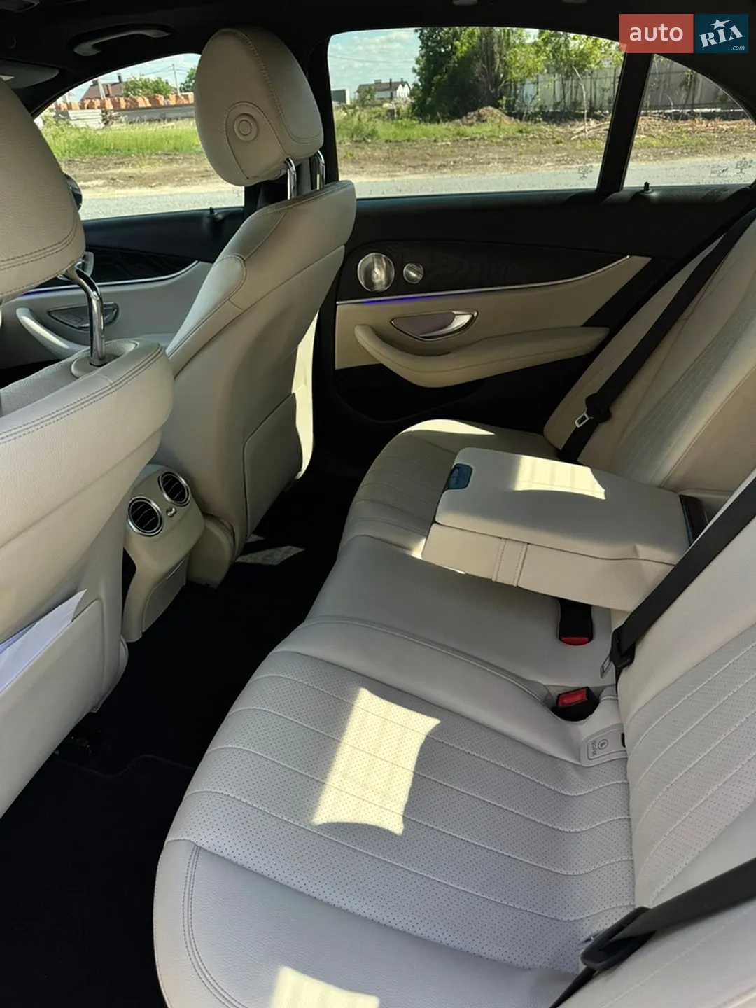 2016 Mercedes-Benz E-klasse - мініатюра 16