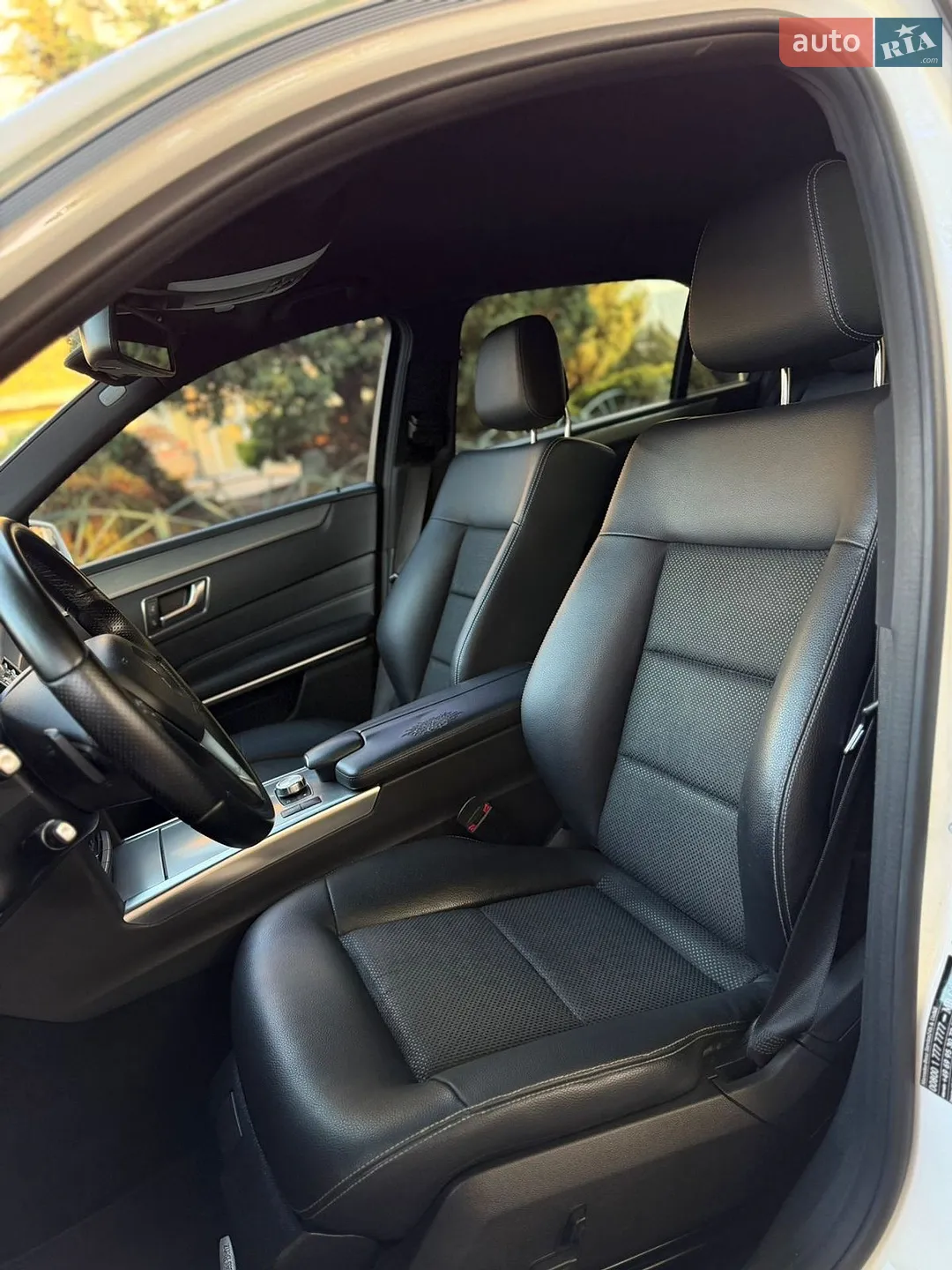 2013 Mercedes-Benz E-klasse - мініатюра 19