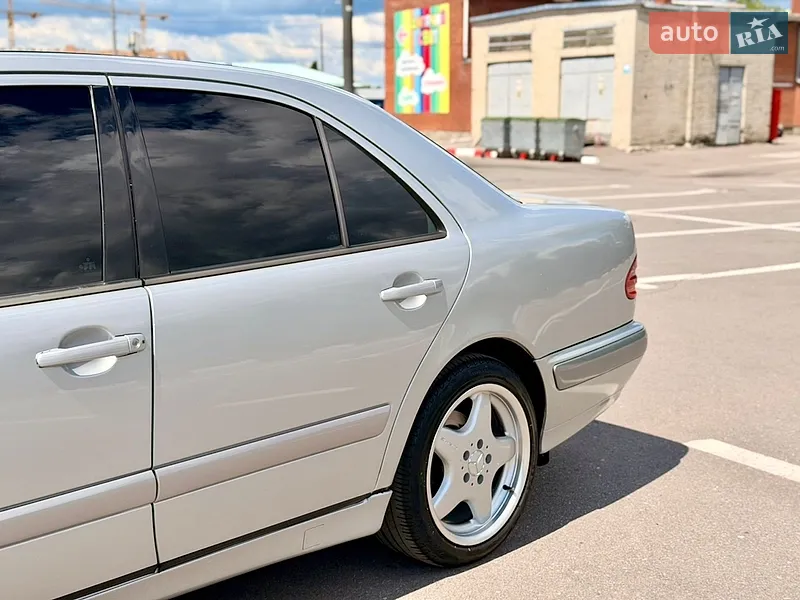 Mercedes-Benz E-Class 2001 VIN WDB2100481B379519 фото оголошення 25 з 78