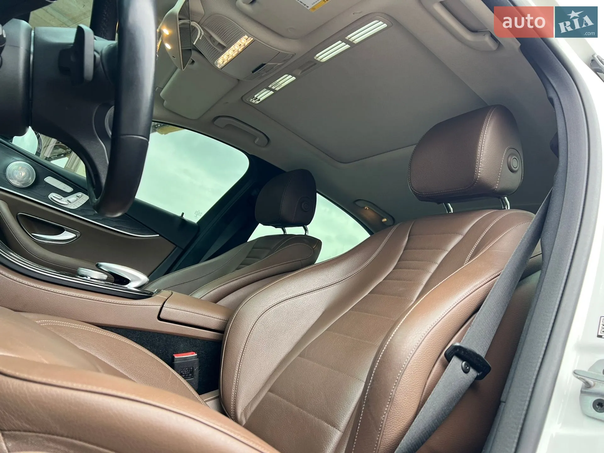 2019 Mercedes-Benz E-klasse - мініатюра 39