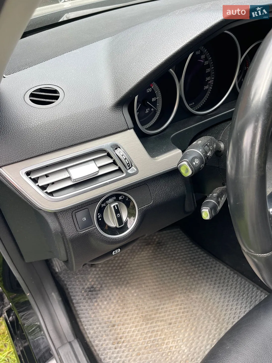 2015 Mercedes-Benz E-klasse - мініатюра 18