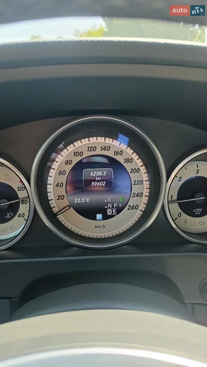 2016 Mercedes-Benz E-klasse - мініатюра 24