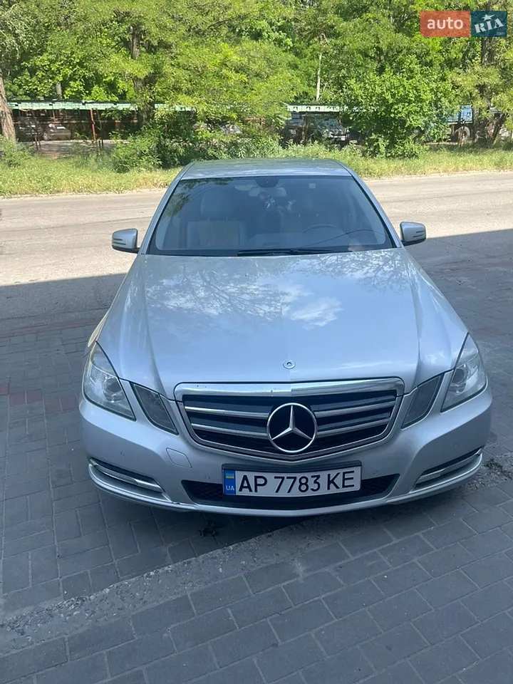 2010 Mercedes-Benz E-klasse - мініатюра 25