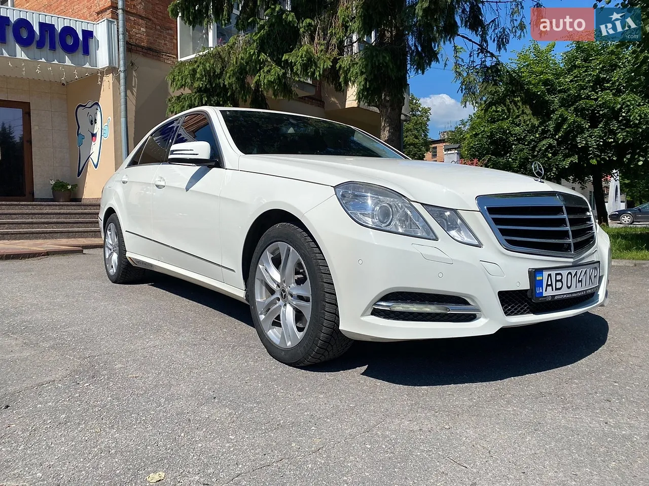 2013 Mercedes-Benz E-klasse - мініатюра 19