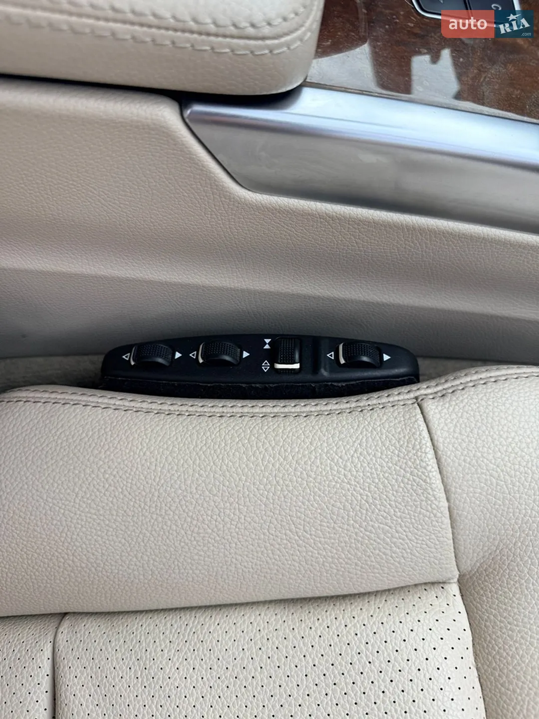 2013 Mercedes-Benz E-klasse - мініатюра 17