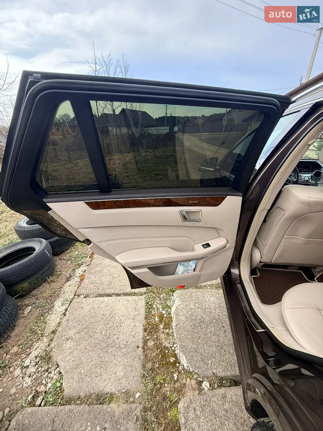 2013 Mercedes-Benz E-klasse - мініатюра 19