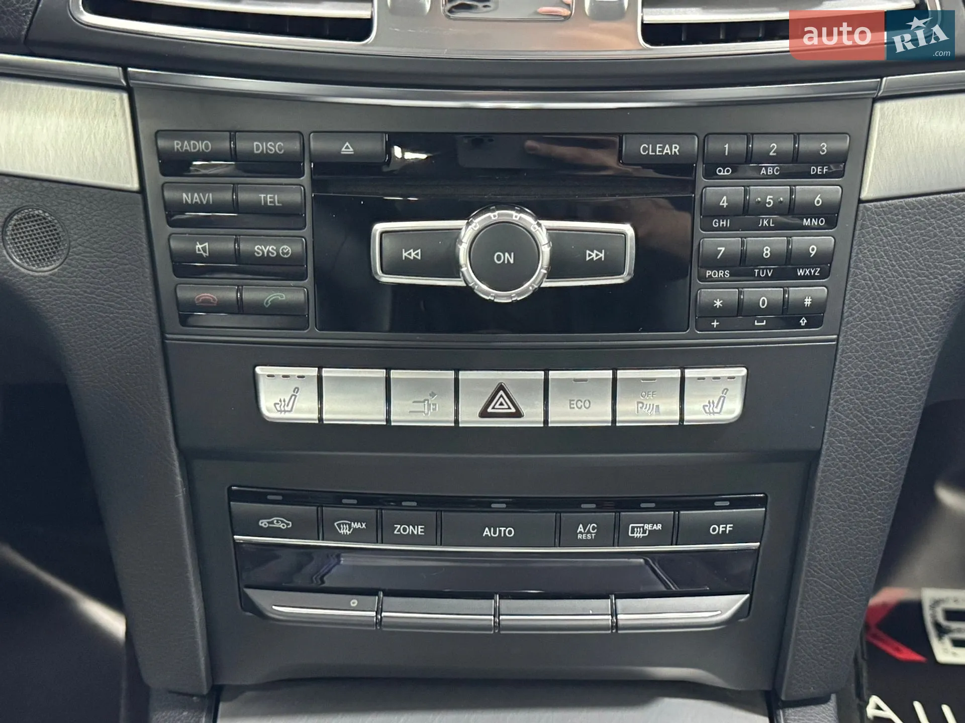 2013 Mercedes-Benz E-klasse - мініатюра 42