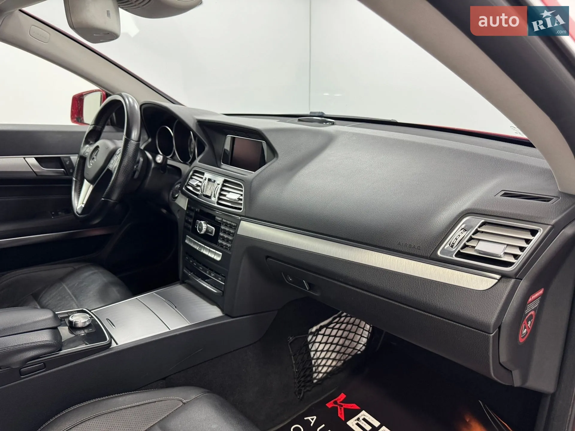 2013 Mercedes-Benz E-klasse - мініатюра 47