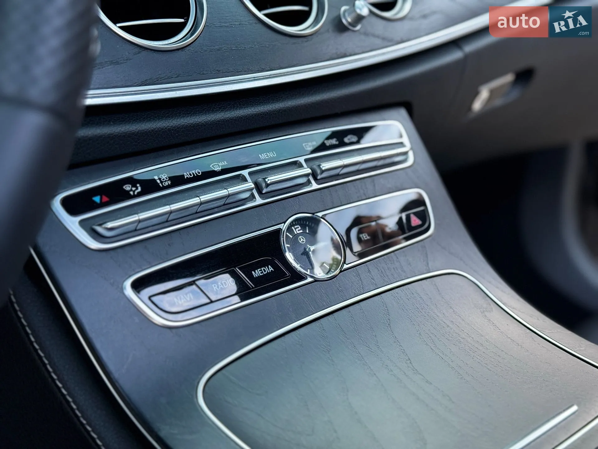 2017 Mercedes-Benz E-klasse - мініатюра 36
