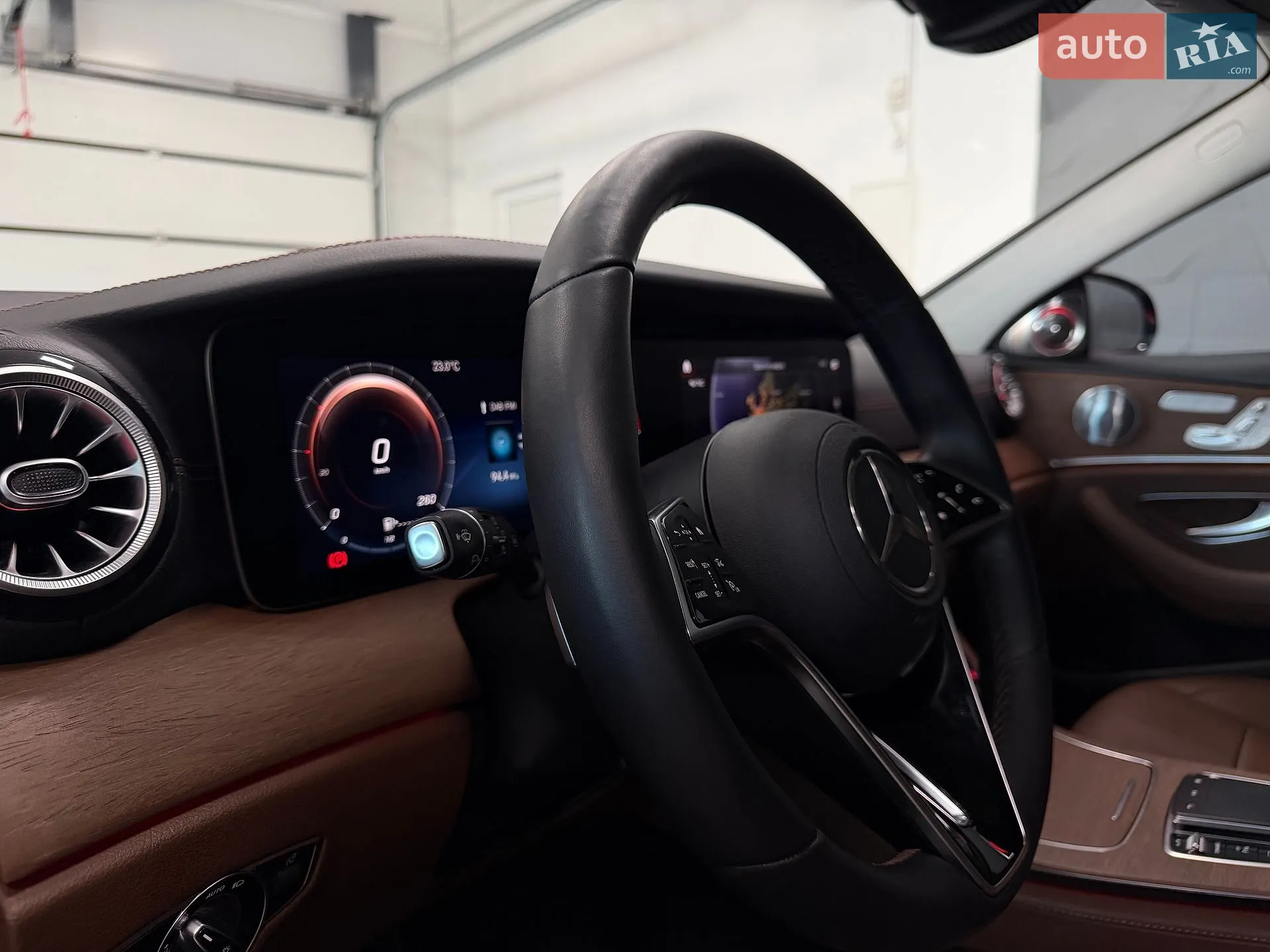 2022 Mercedes-Benz E-klasse - мініатюра 25