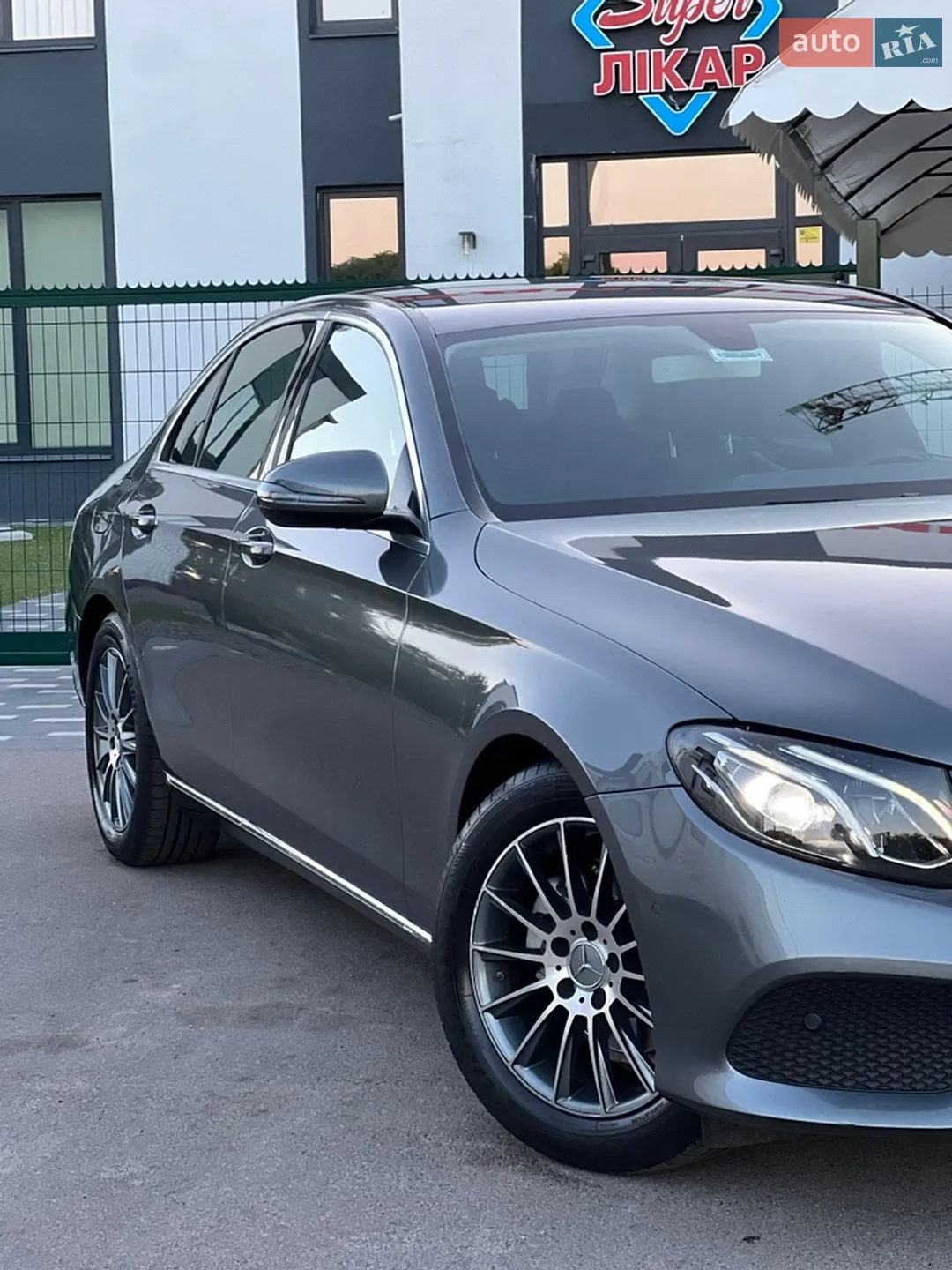 2016 Mercedes-Benz E-klasse - мініатюра 14