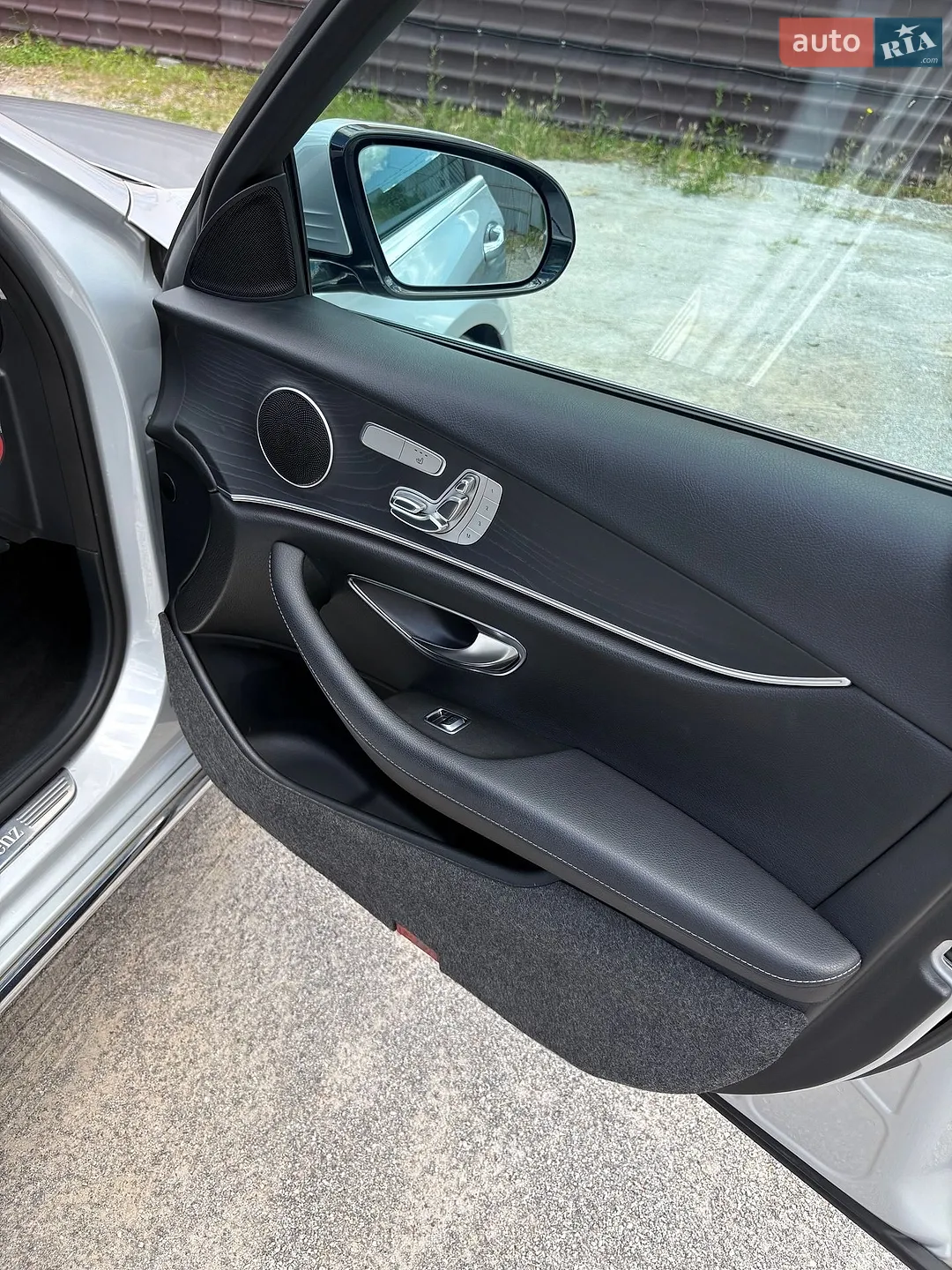 2016 Mercedes-Benz E-klasse - мініатюра 23