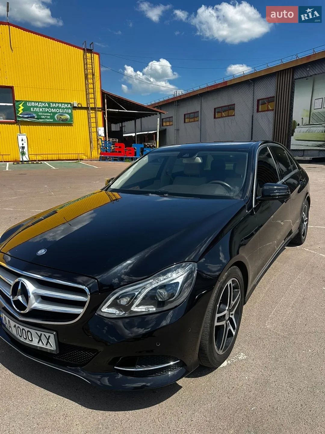 2013 Mercedes-Benz E-klasse - мініатюра 2