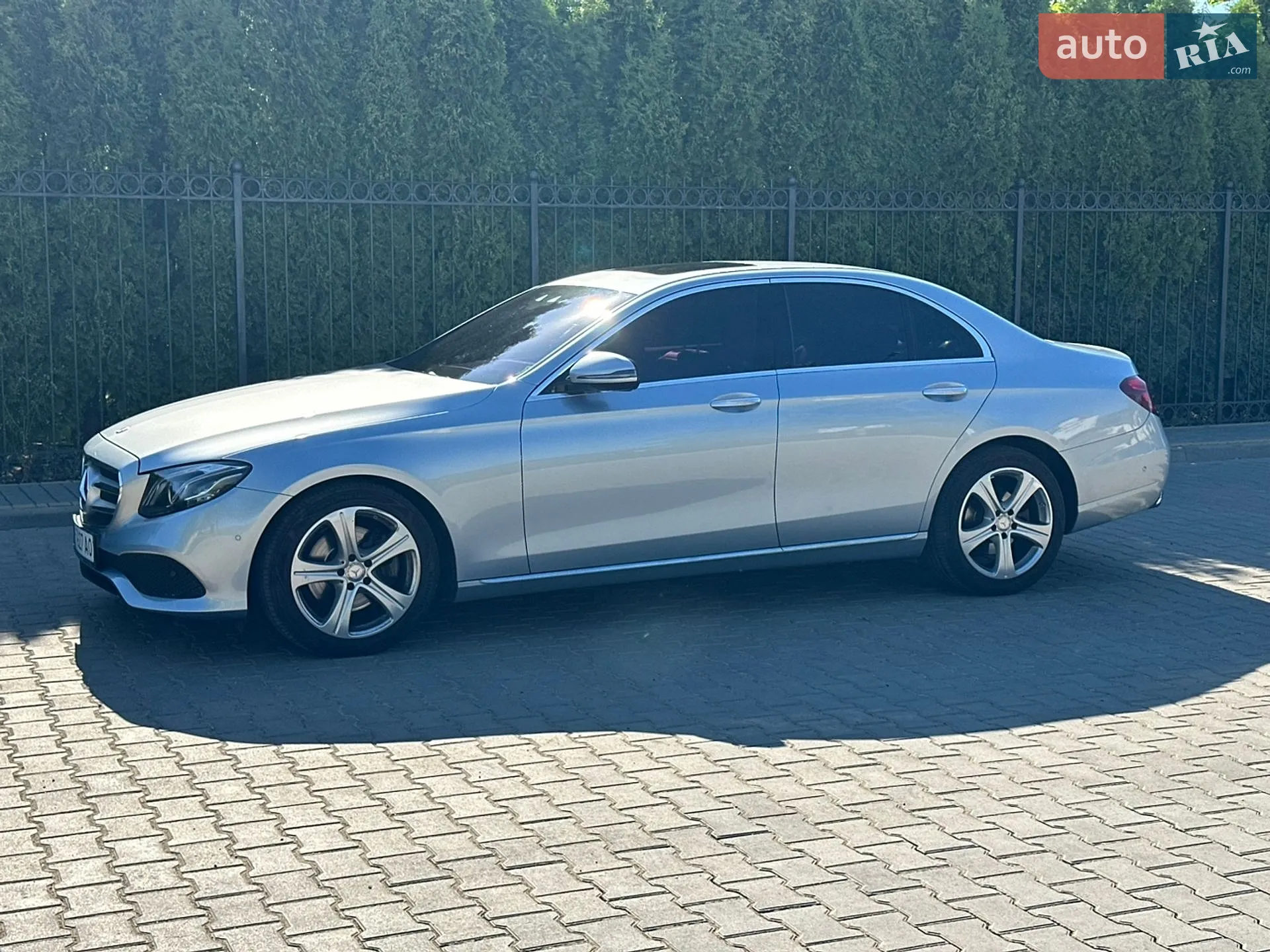 2016 Mercedes-Benz E-klasse - мініатюра 4
