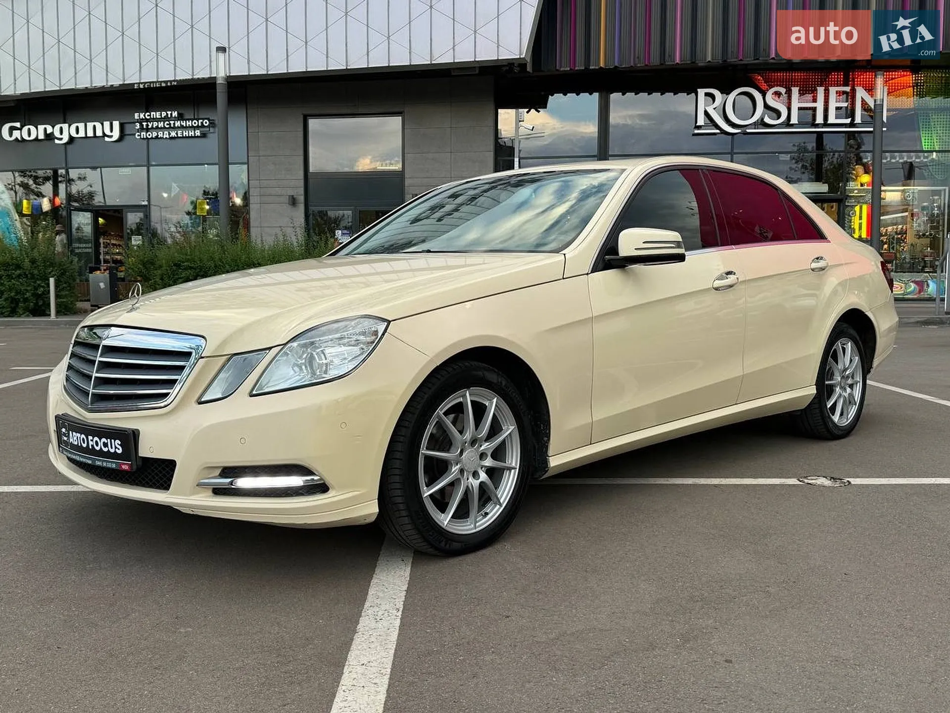2012 Mercedes-Benz E-klasse - мініатюра 4