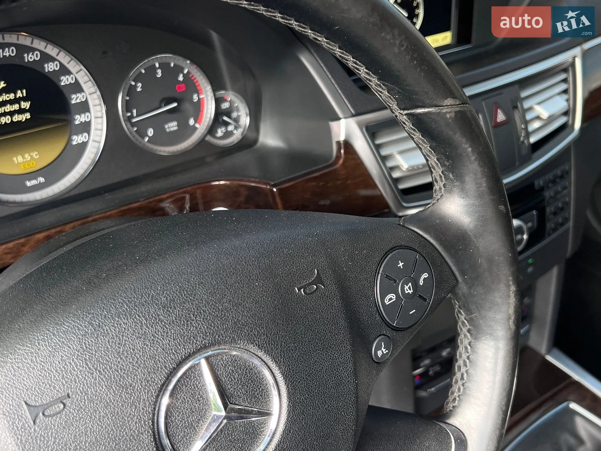 2011 Mercedes-Benz E-klasse - мініатюра 19