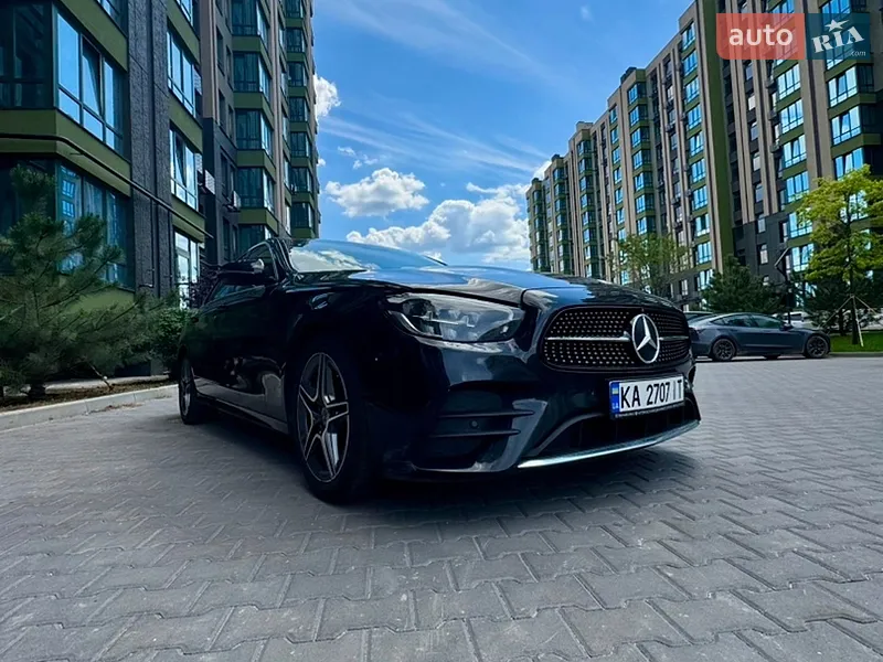 Mercedes-Benz E-Class 2022