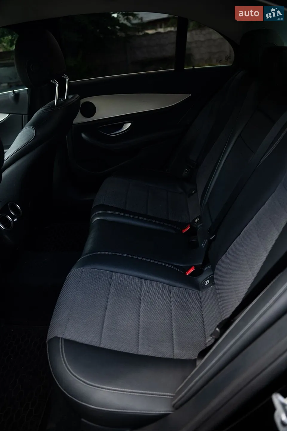 2022 Mercedes-Benz E-klasse - мініатюра 15