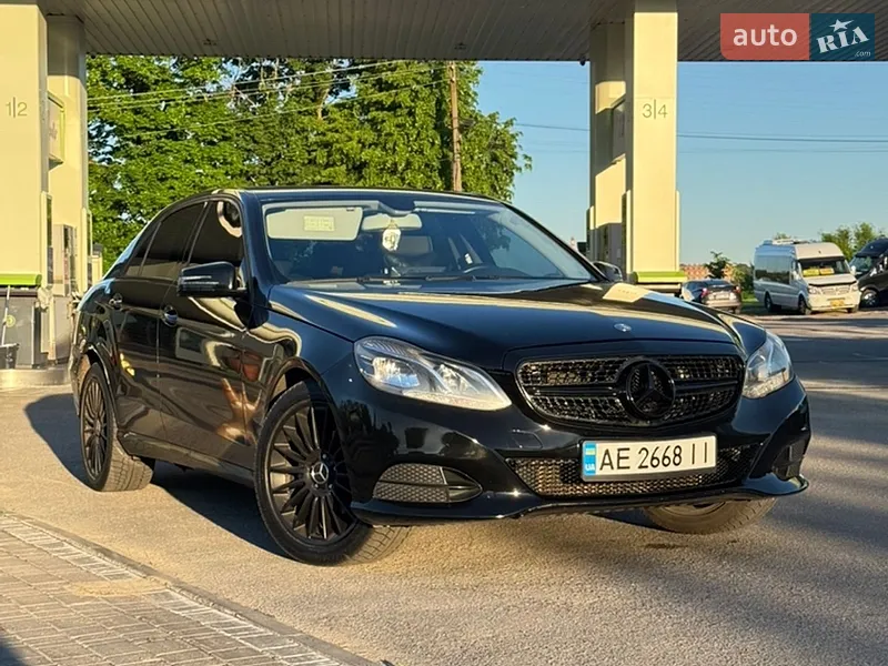Mercedes-Benz E-Class 2011 VIN WDD2120411A496077 фото оголошення 10 з 68